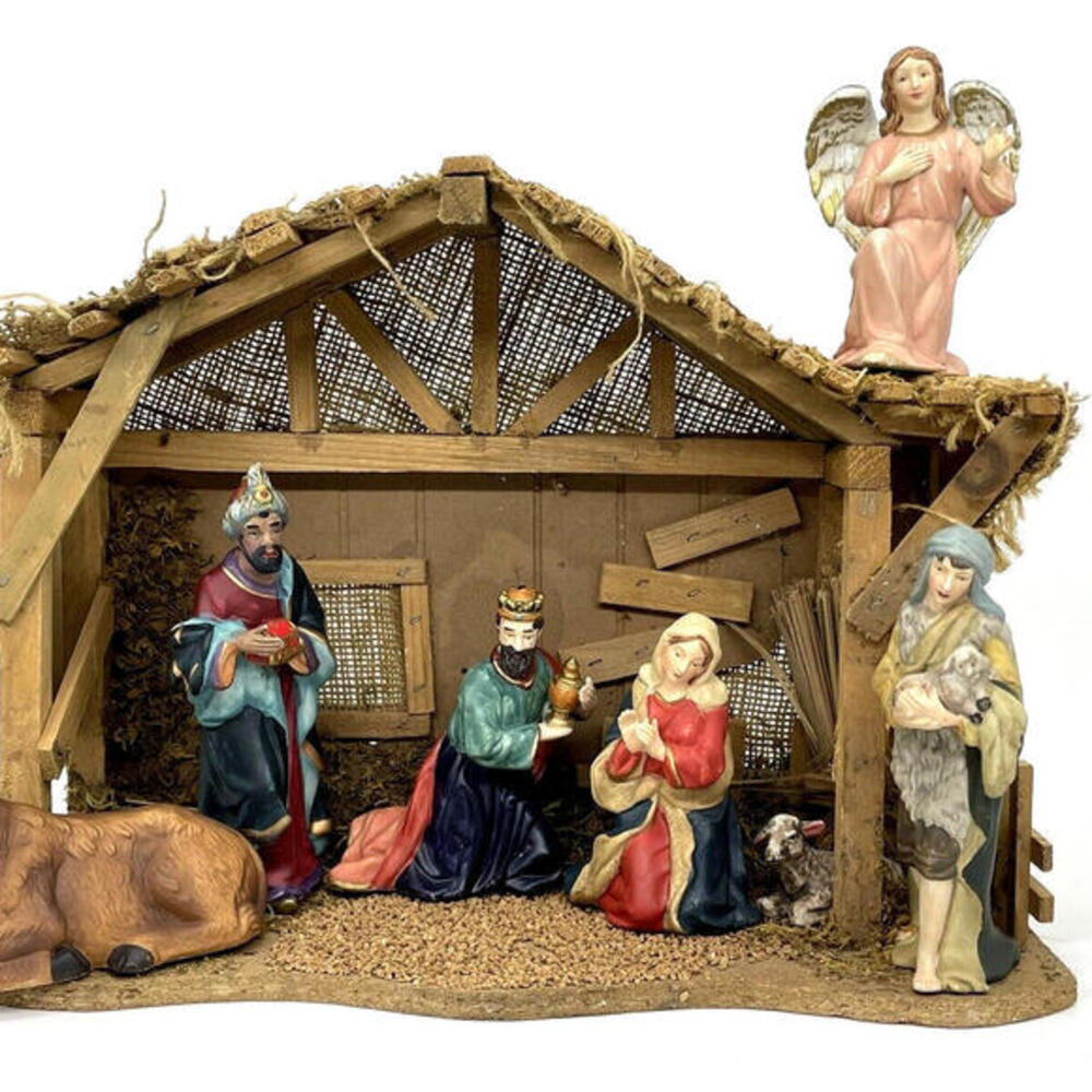 Christmas Nativity Set‎ 8 Piece Wooden Creche Porcelain Figures